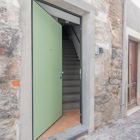 شقة La Piazzetta إيزِيو المظهر الخارجي الصورة